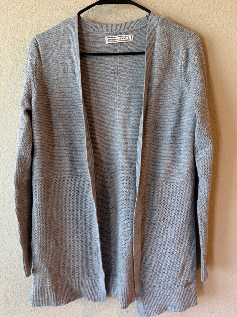 Abercrombie & Fitch Light Gray Open-Front Cardigan